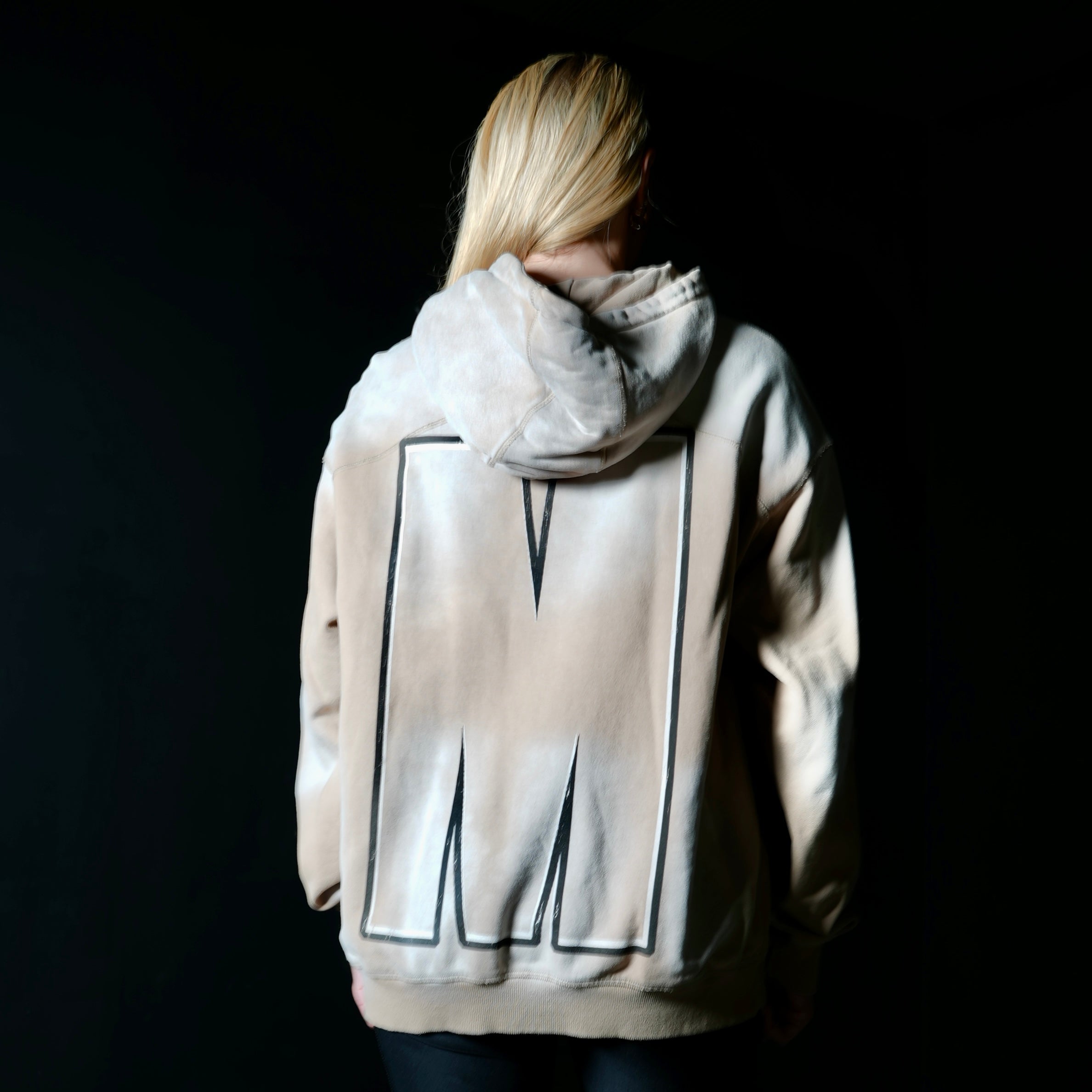 MEMORA HOODIE OVERSIZED